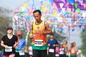 BIB: 48402, 400
                            <button type="button" onclick="openModal(9919703)" class="btn btn-primary btn-sm float-right btn-popup" data-toggle="modal" data-target=".modal-high-quality">
                        <i class="fas fa-shopping-cart"></i> Add to Cart
                    </button>
                                            <button type="button" onclick="isThisMe(9919703, true)" class="btn btn-success btn-sm float-right btn-popup btn-isme hidden" data-toggle="tooltip" data-placement="bottom" title="นี่คือรูปของคุณใช่ไหม คลิกที่นี่เพื่อเอาเข้าอัลบั้ม">
                        <i class="fas fa-plus"></i> Add to album
                    </button>
                    <button type="button" onclick="isThisMe(9919703, false)" class="btn btn-warning btn-sm float-right btn-popup btn-isnotme hidden">
                        <i class="fas fa-ban"></i> Remove from album
                    </button>